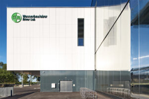 Boku Wien Wasserbaulabor River Lab Fassadenverleidung Hinterlueftete Fassade Frifacade Aluminium Verbundplatten Etalbond Gebaeudeverkleidung Kaufen Weiss